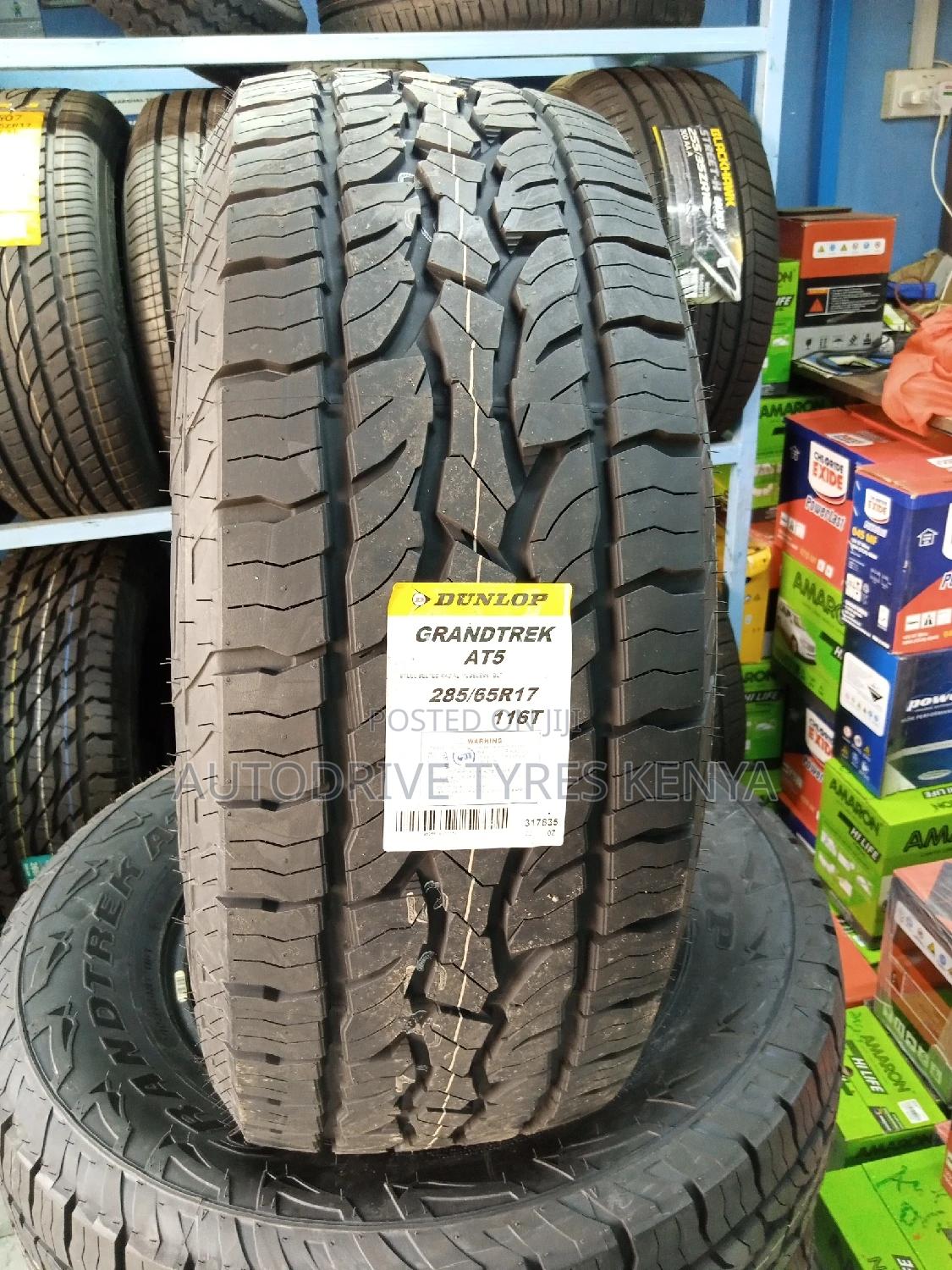 285/65r17 Dunlop Grandtrek All-Terrain