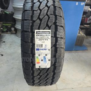 255/70r16 Bridgestone Dueler All Terrain Tire