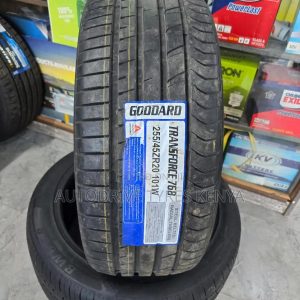 255/45r20 Transforce Tire